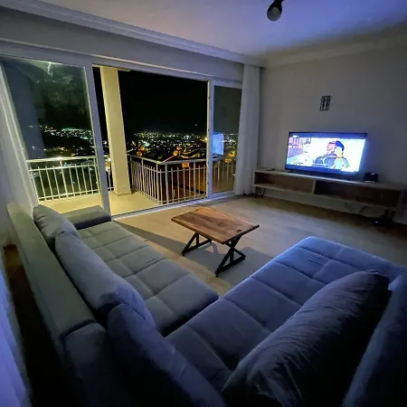 Fascinating With Jacuzzi And Balcony In 费特希耶
